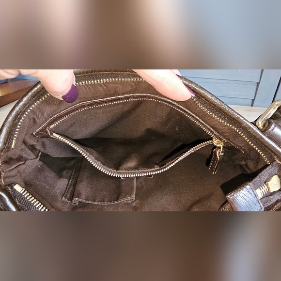 Authentic GUCCI Monogram GG Web Sherry Line Crossbody - Picture 8 of 13